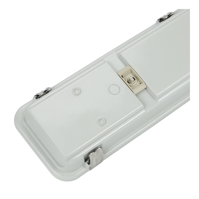 IP66 T5 T8 ไฟ LED เชิงพาณิชย์แบบไอแน่น 2700K ถึง 5700K